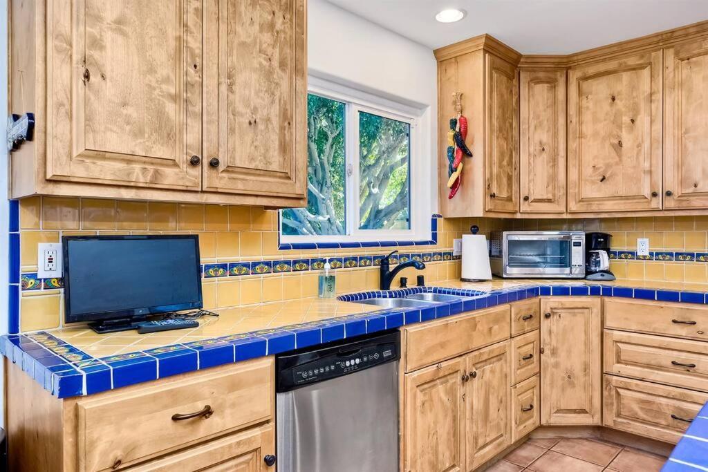 Great Group Retreat! Hacienda Decor, Spacious Floor Plan, Private Backyard Carlsbad Ngoại thất bức ảnh